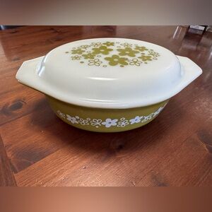 Vintage Pyrex Spring Blossom Olive Green 043 1 1/2 Quart Ovenware with Lid